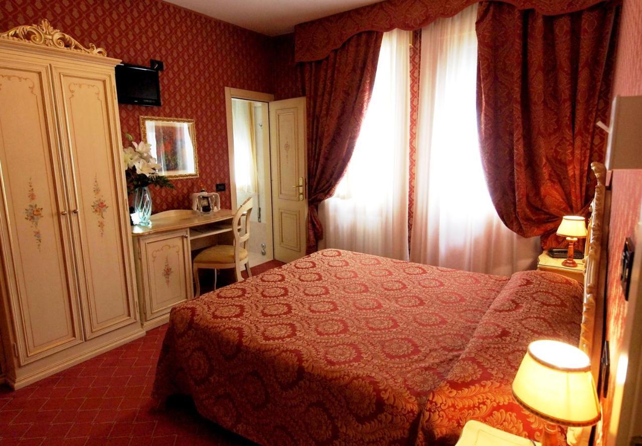 Hotel Mignon Venice Ngoại thất bức ảnh