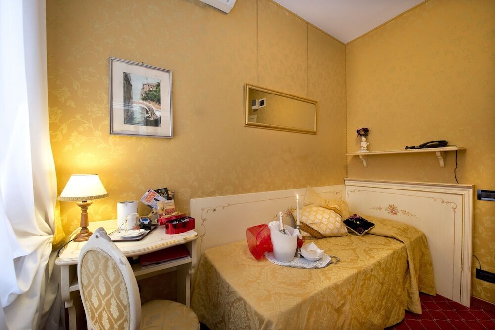 Hotel Mignon Venice Ngoại thất bức ảnh